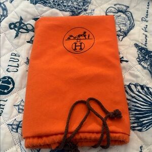 Hermès Orange Fabric dust bag 20x22